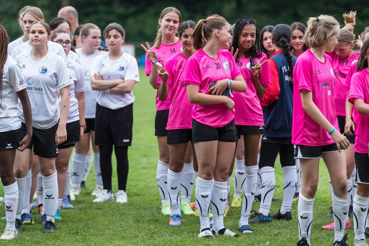 Bild 53 - Loewinnen Cup